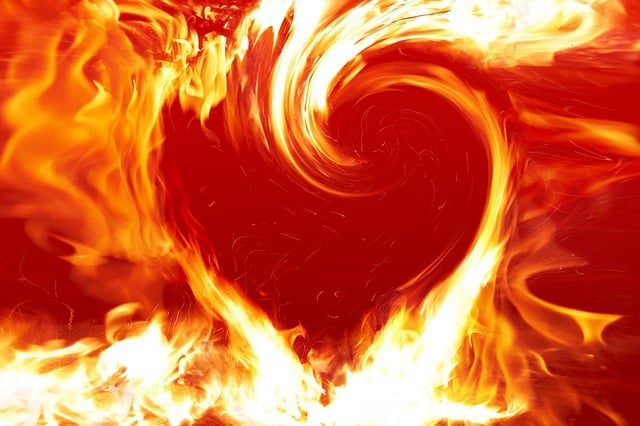 fire-heart-gd3d1042cc_640