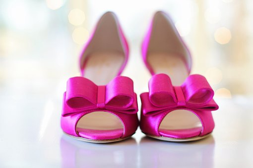 pink-shoes-2107618__340